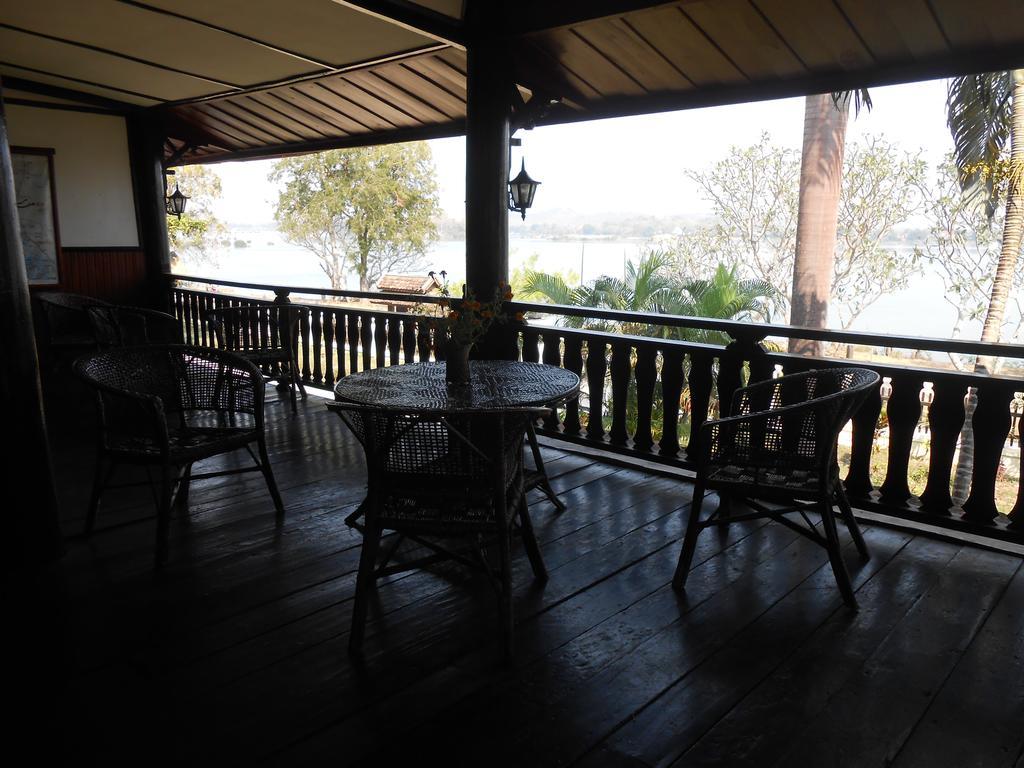 Kongmany Colonial House Hotell Muang Không Eksteriør bilde
