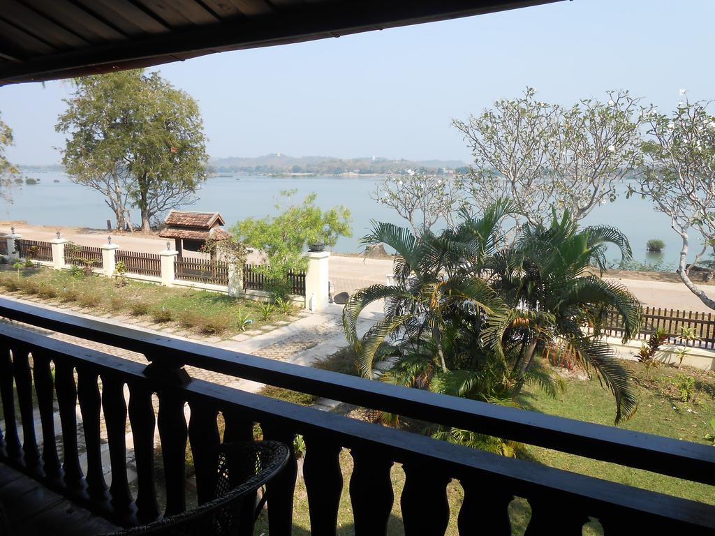 Kongmany Colonial House Hotell Muang Không Eksteriør bilde